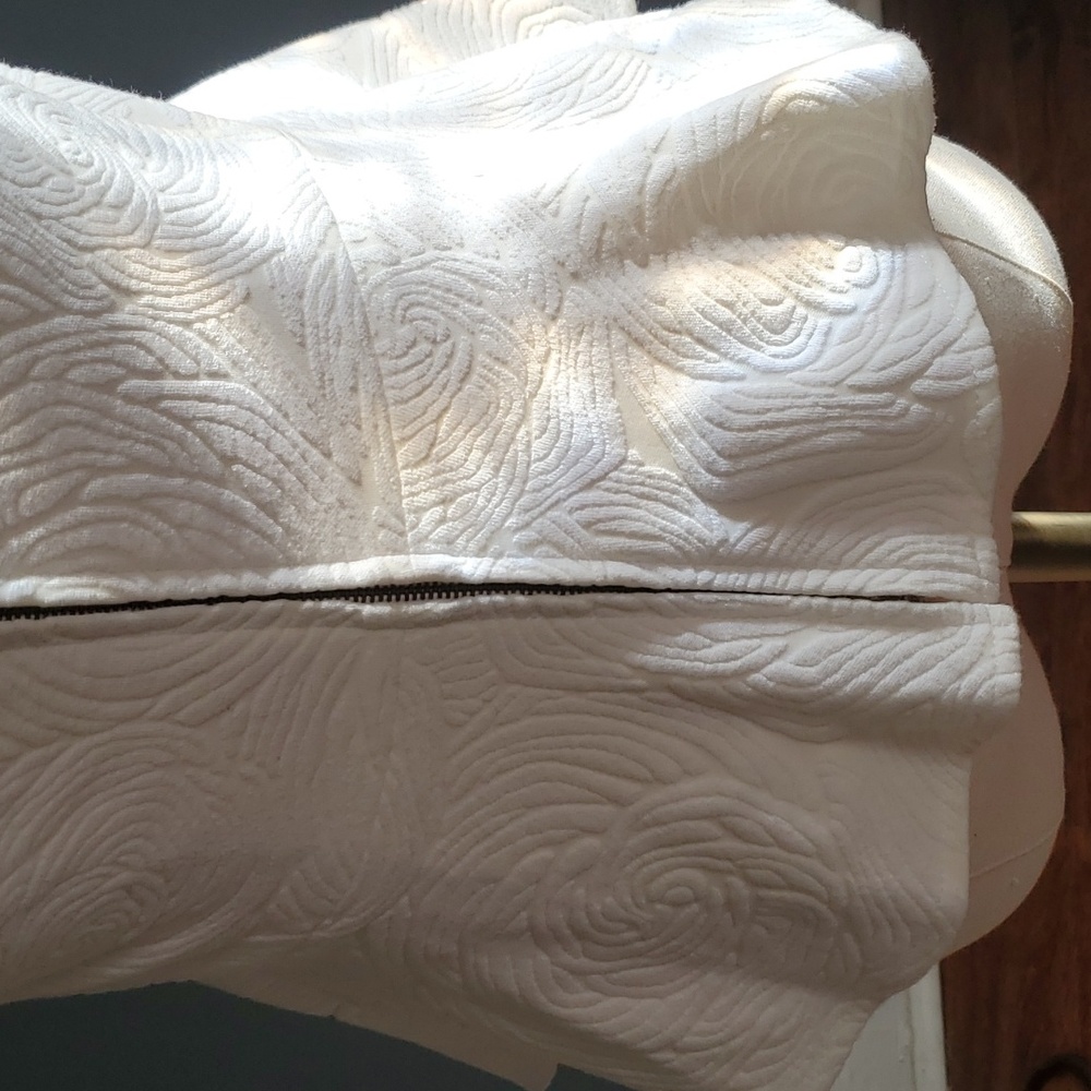 Theory white Peplum   top size s - Picture 9 of 15
